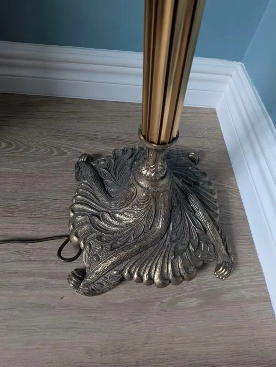 Vintage Ornate Brass Floor Lamp Reeded Column & Foliate Base - Image 4