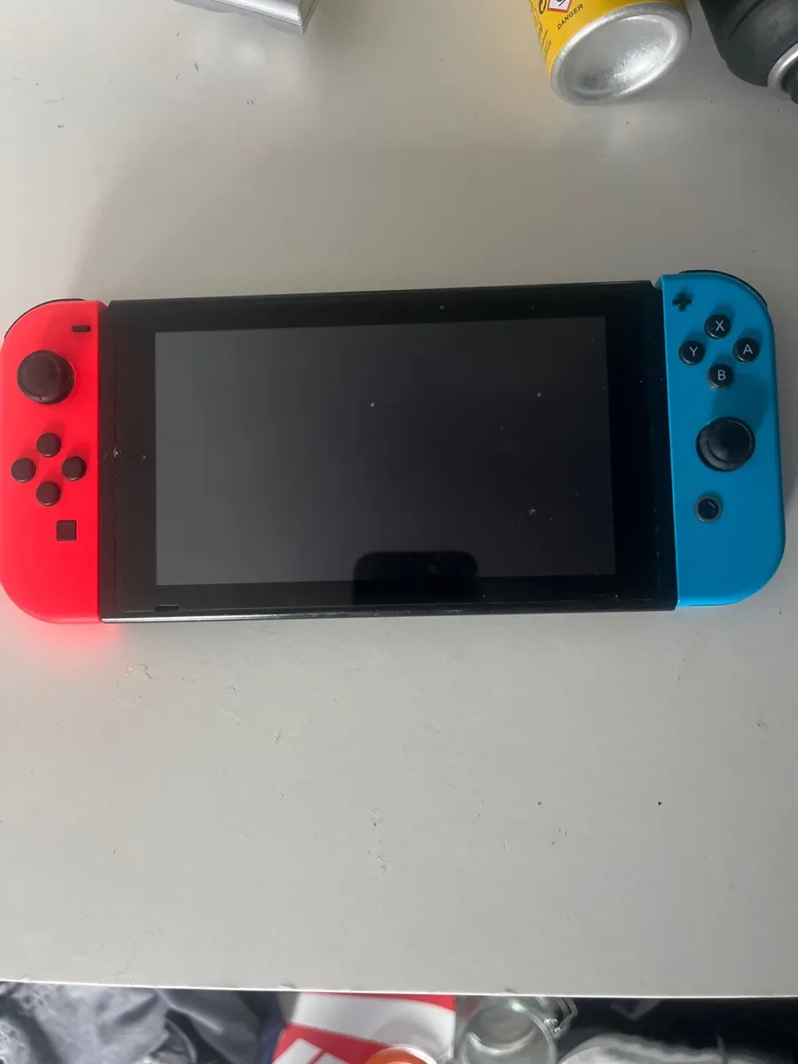 Nintendo Switch - Image 1