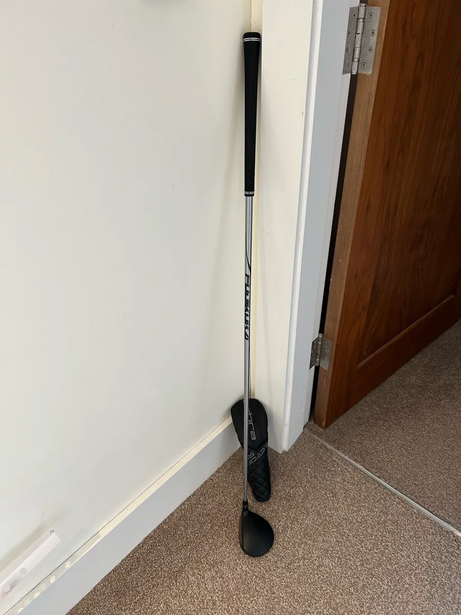 Cobra DS Adapt x 3 Wood LH - Image 1