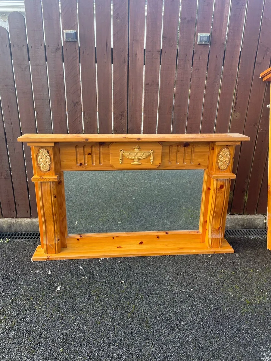 Fireplace surround and insert - Image 4