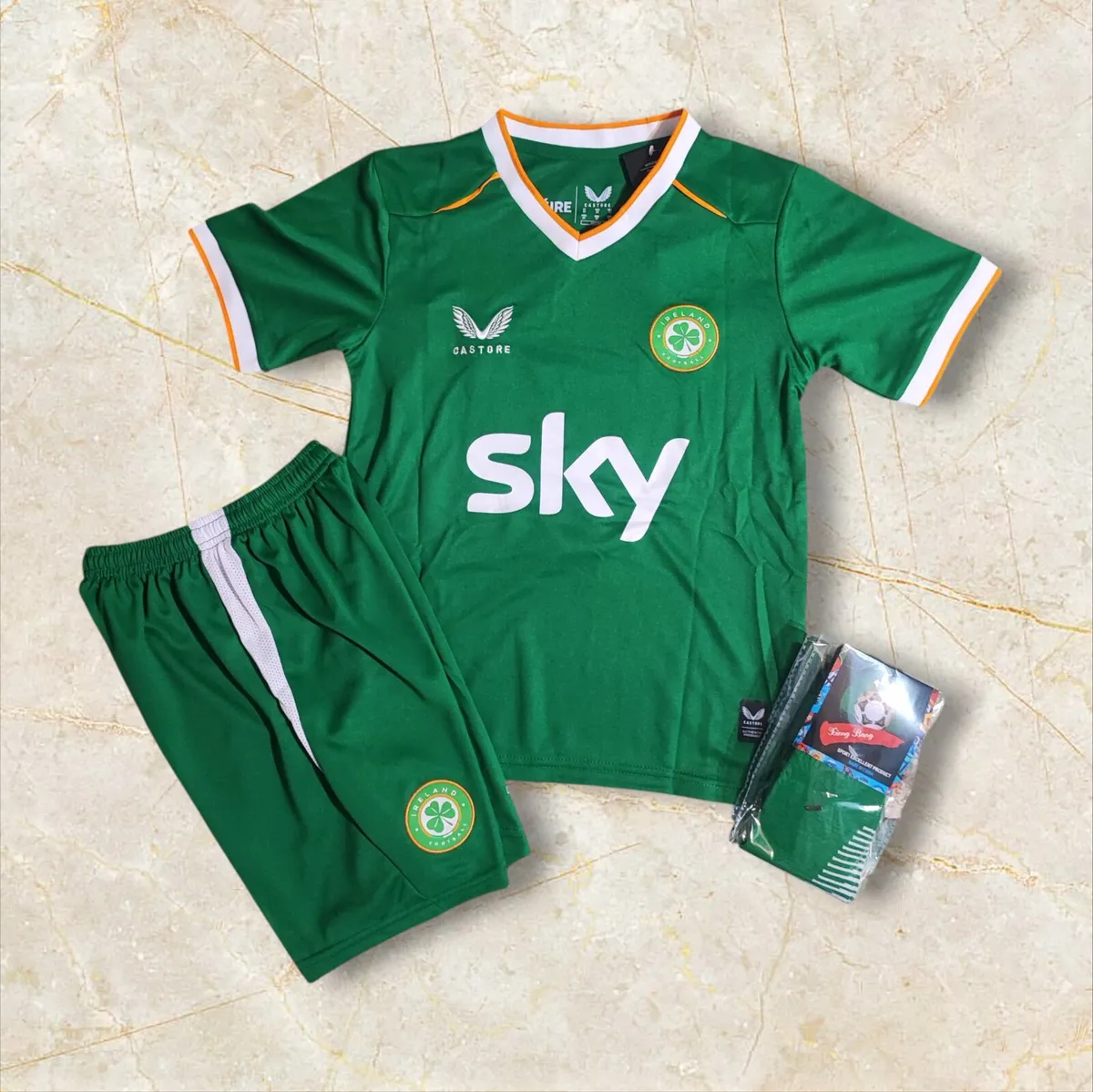 IRELAND 2026(PARROTT 7) KIDS KIT ,7/8,10/11,12,/13 - Image 1