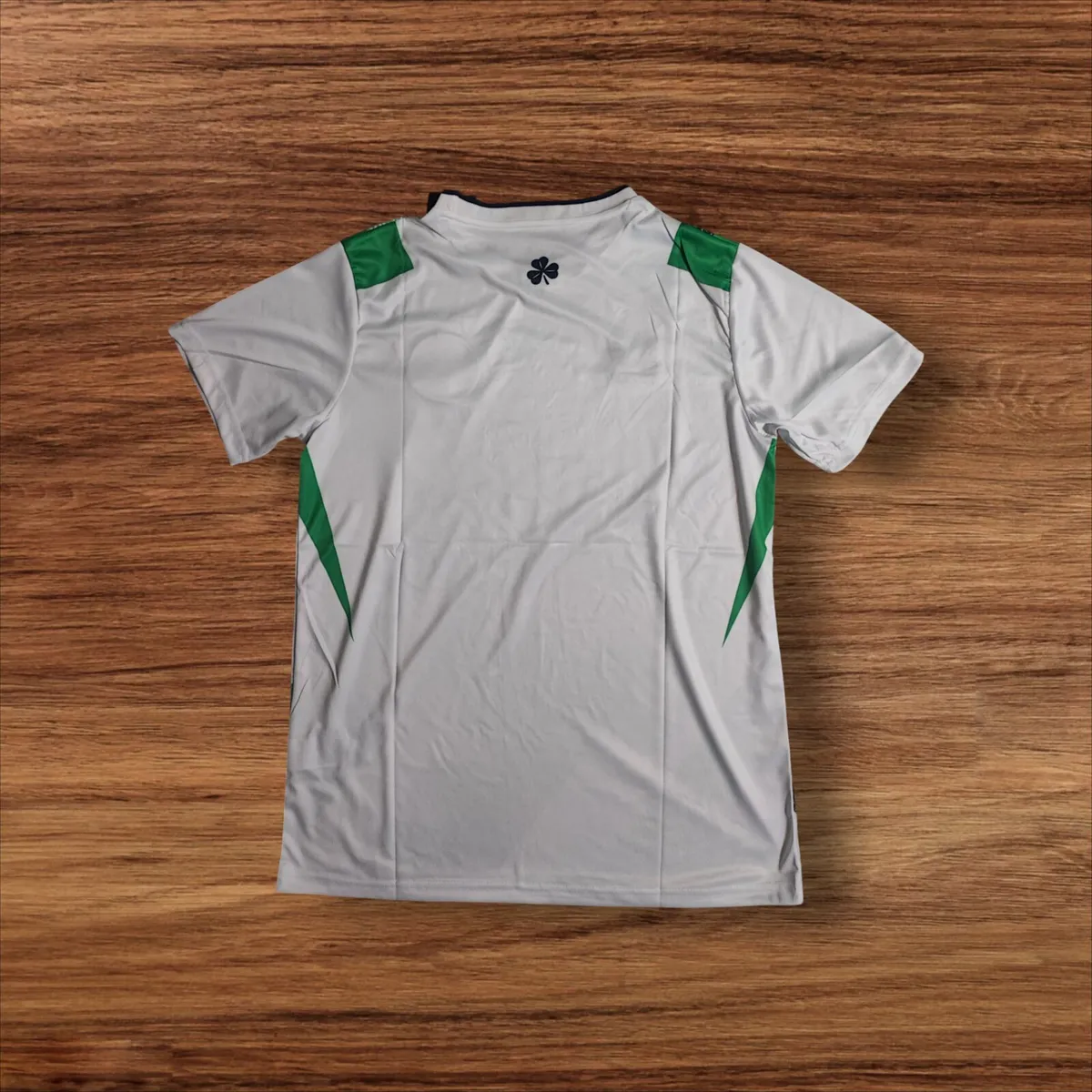 IRELAND 2026 (AWAY) JERSEY ,SIZE: M, L . - Image 2