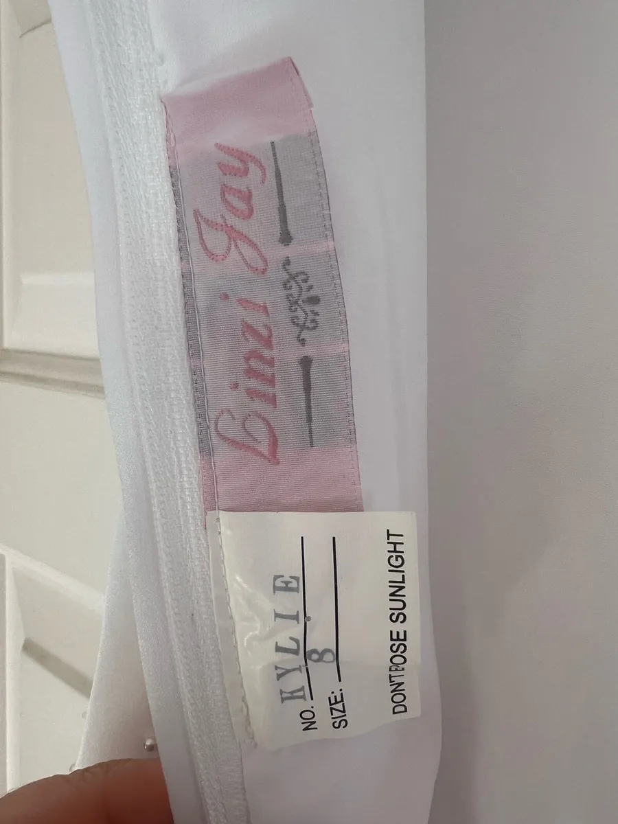 Stunning Communion Dress - Image 4