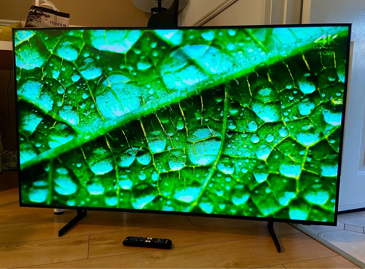 Samsung 55” Crystal UHD 4K Smart TV - Image 4