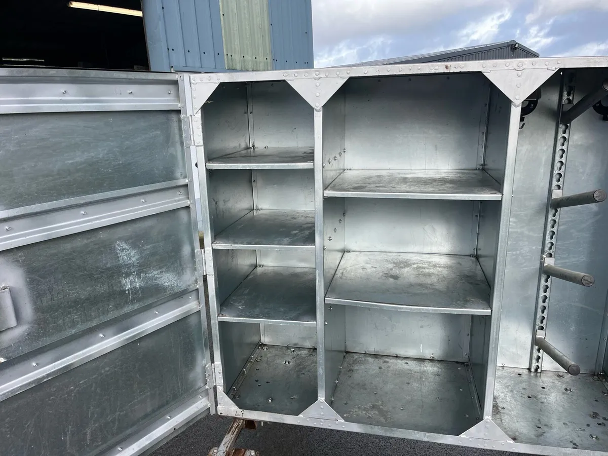 Tack locker - Image 4