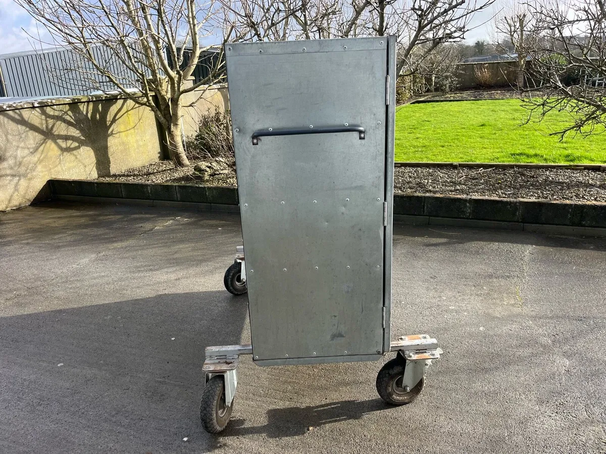 Tack locker - Image 2