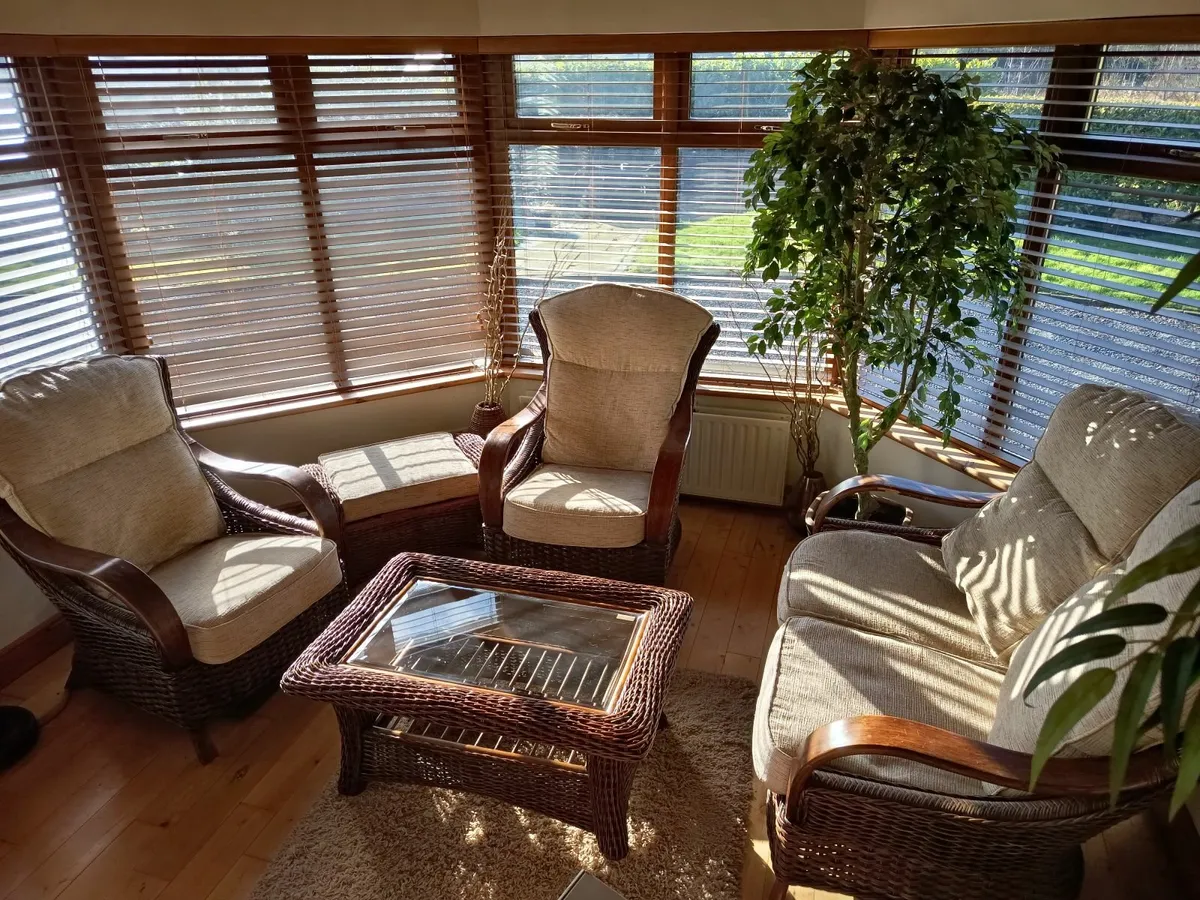 Conservatory furniture - Image 1