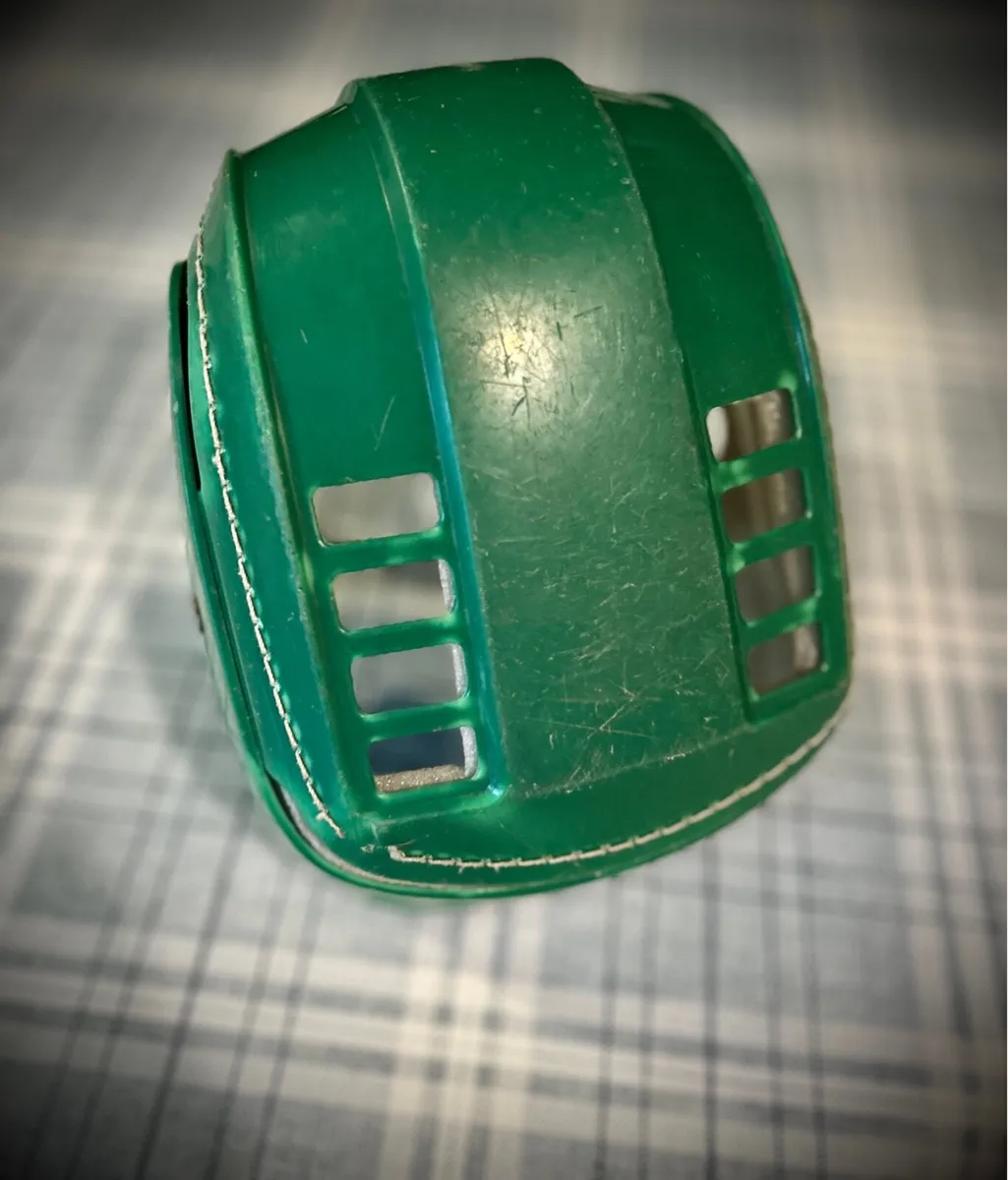 Gola hurling Helmet - Image 2