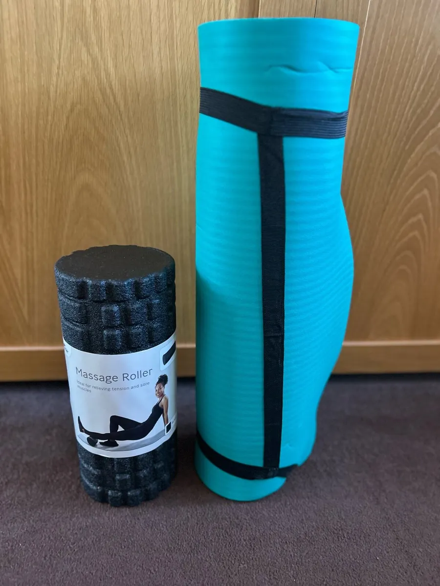 Yoga mat + Massage roller - Image 4