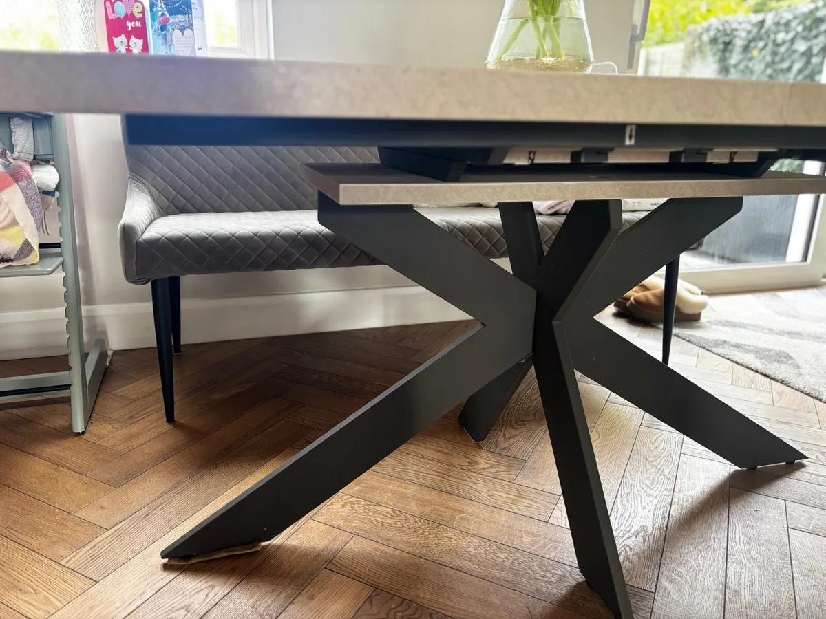 Dining Table - Image 3