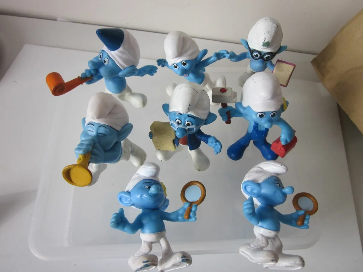 Eight 2013 Mc Donalds Smurfs 2 Movie Happy Meal T - Image 1