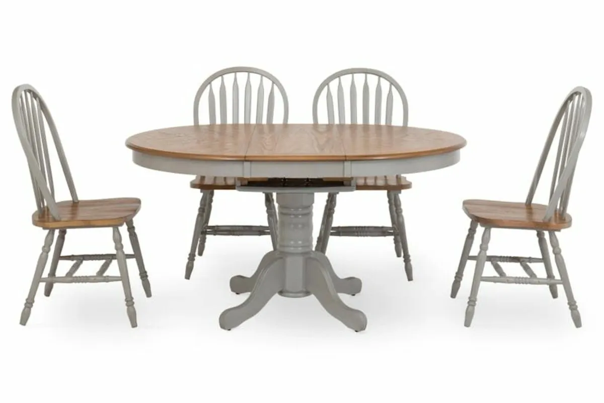 Dining table and chairs - Image 2