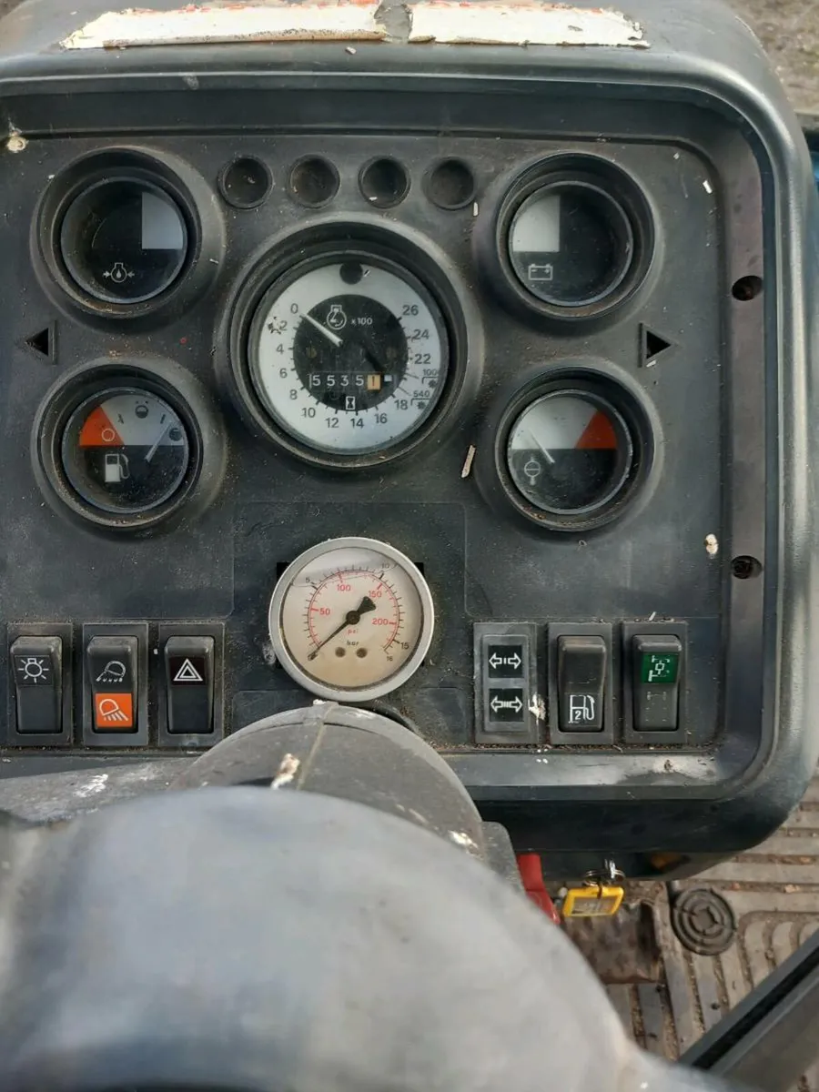 Tractors on tracks. - Image 2