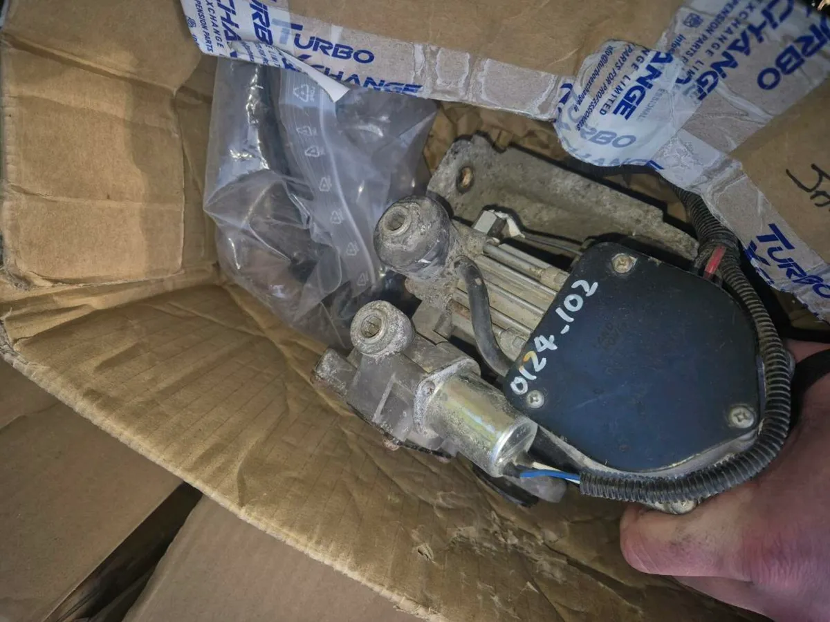 L320 Range Rover Sport Complete Air suspension - Image 4