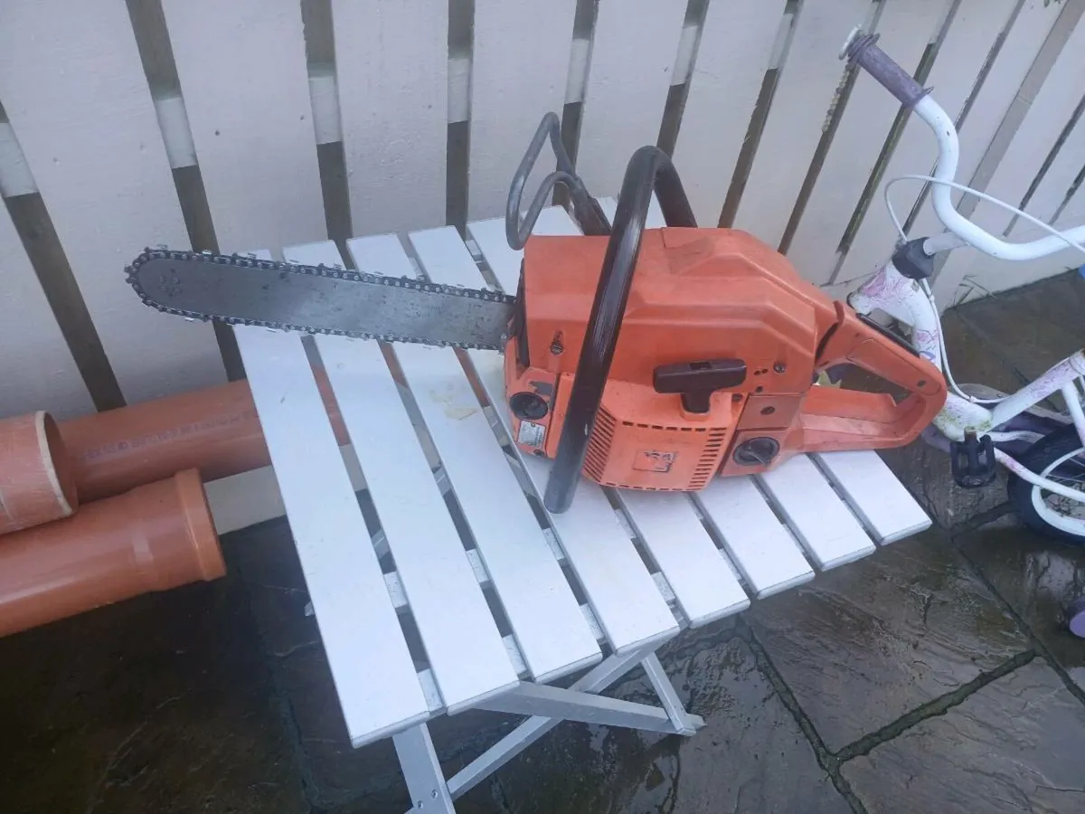 Husqvarna chainsaw - Image 1