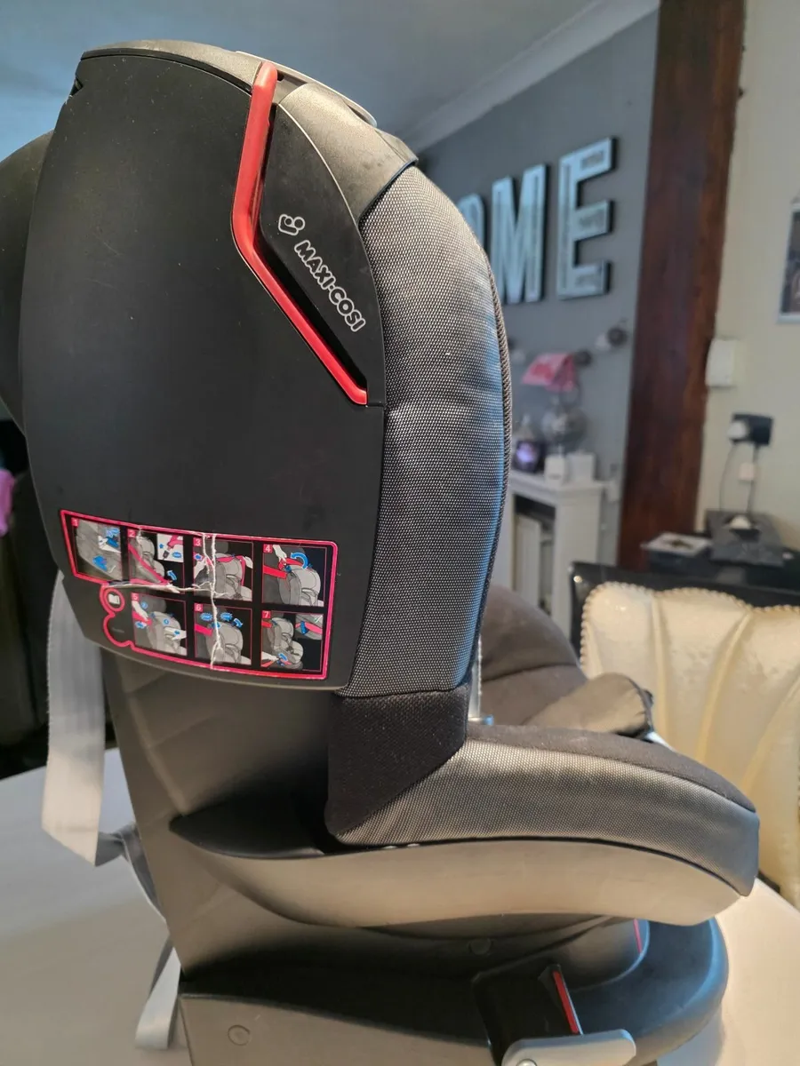 Car seat - Image 2