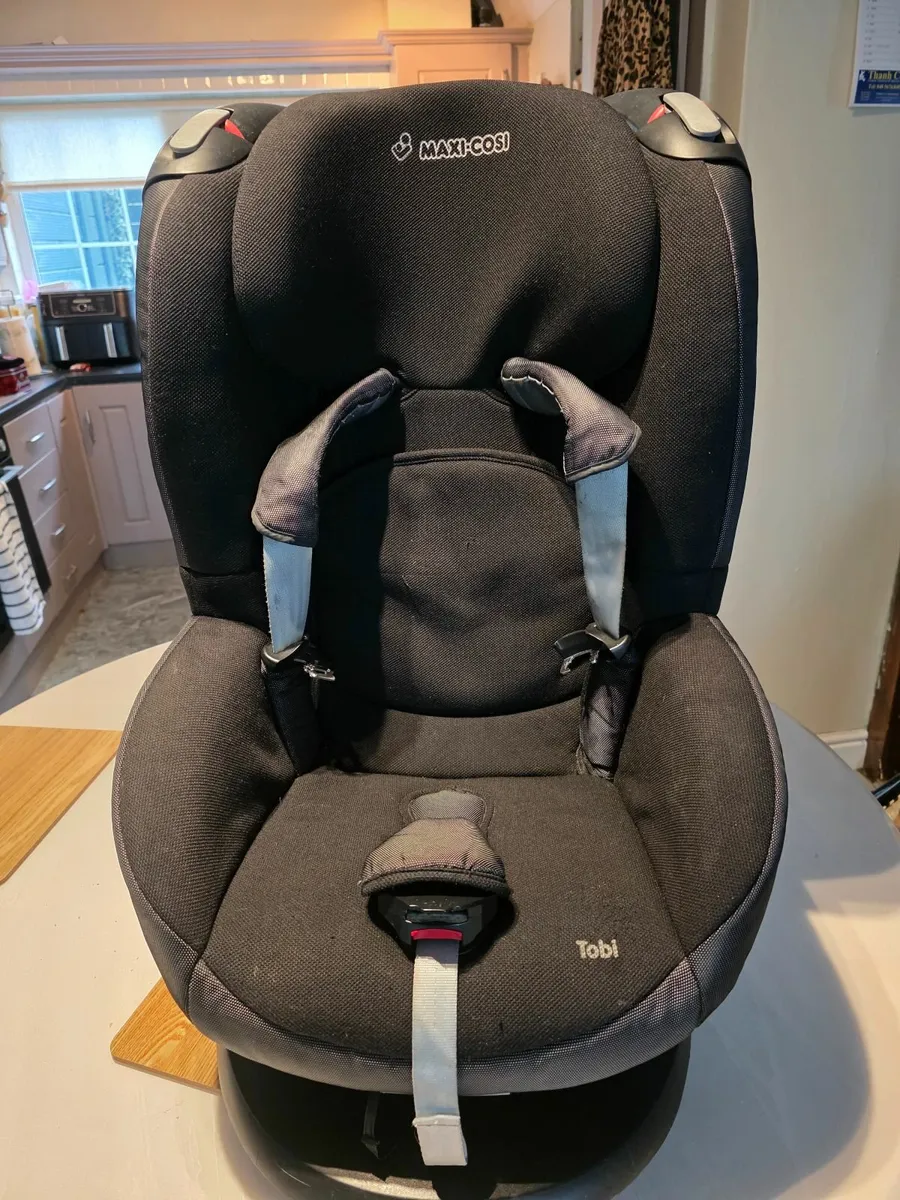 Car seat - Image 3