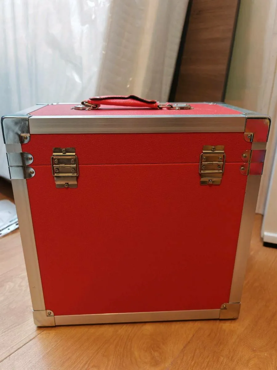 Record case - Image 2
