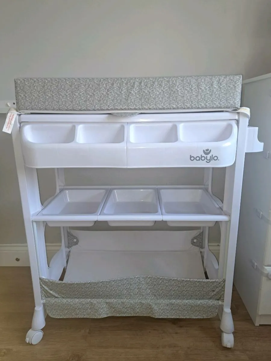 Baby Changing Table - Image 1