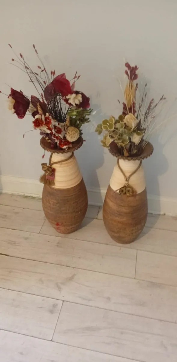 Flower vases - Image 2