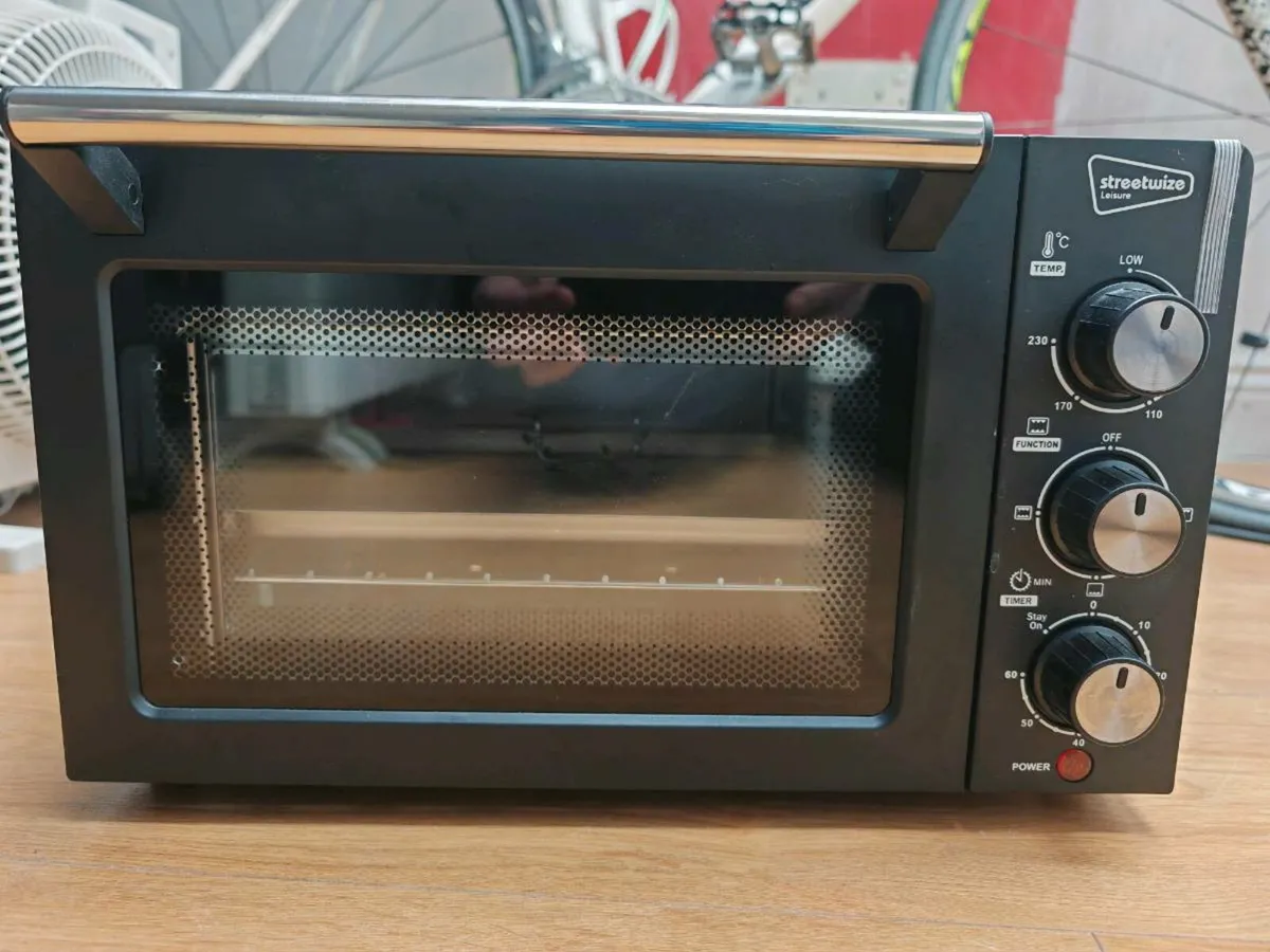 Oven/Grill. - Image 1