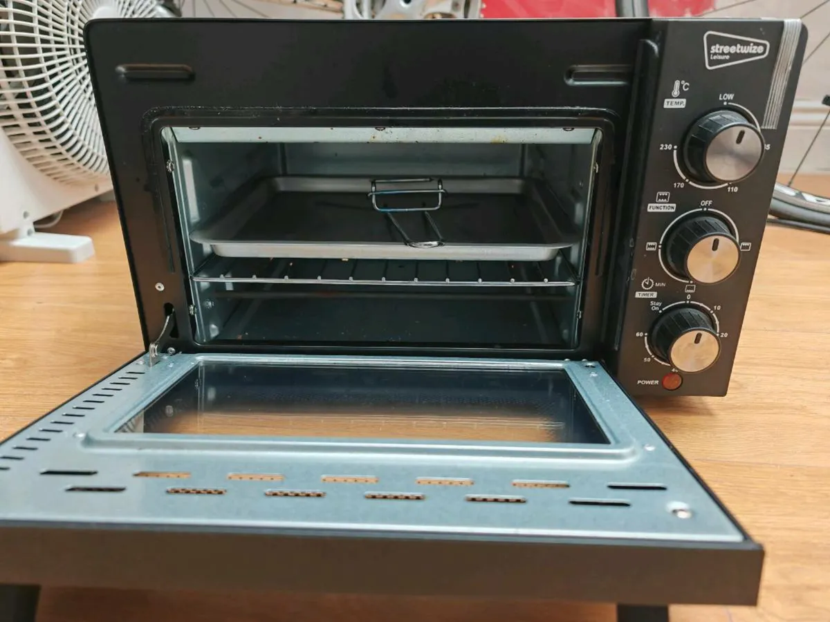 Oven/Grill. - Image 3