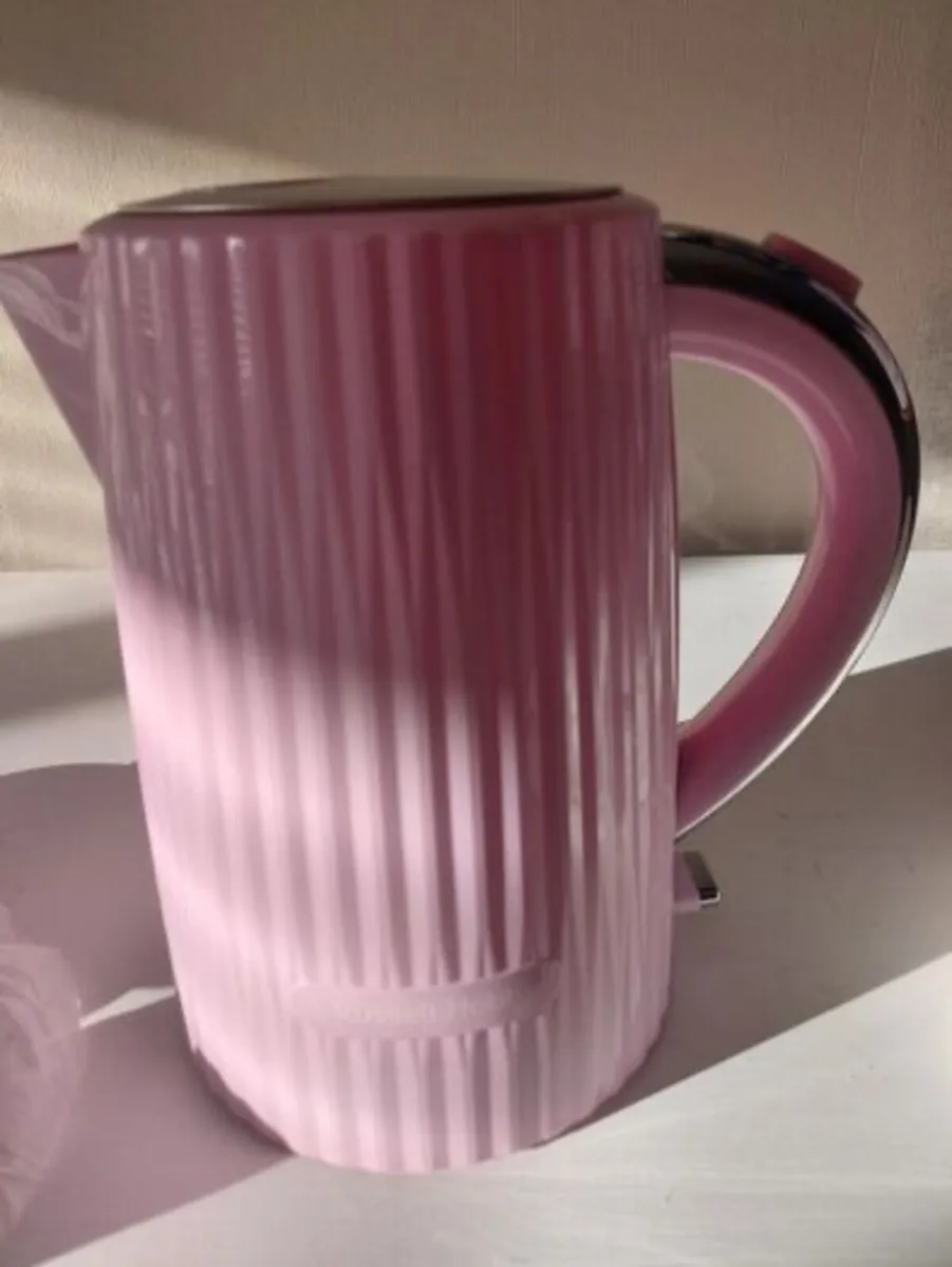 Russell Hobbs Eden Kettle and 2 Slice Toaster - Image 4