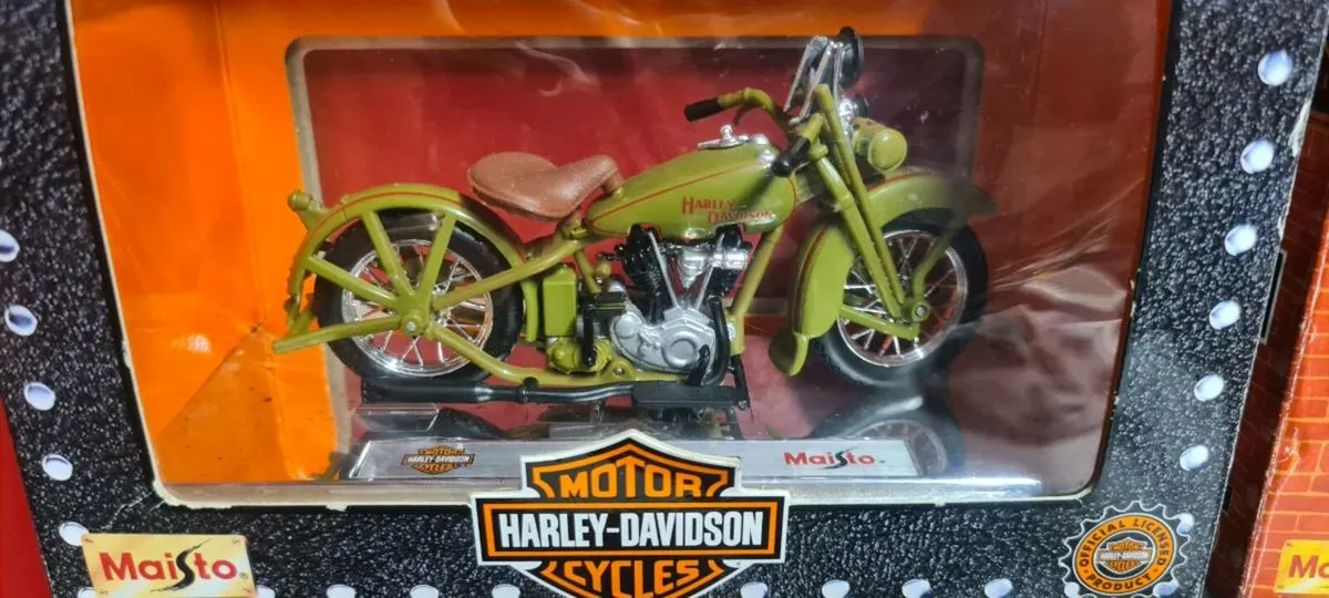 Harley Davidson motorcycle models x 15 - Image 3