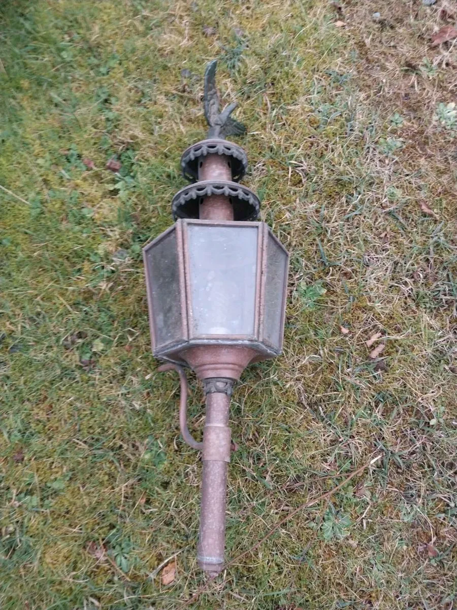 Antique Coach Lantern - Image 1