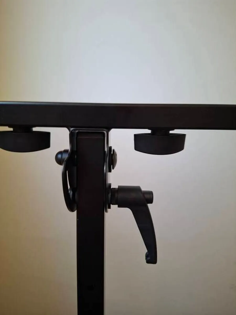 K&M mixing desk stand - Image 3