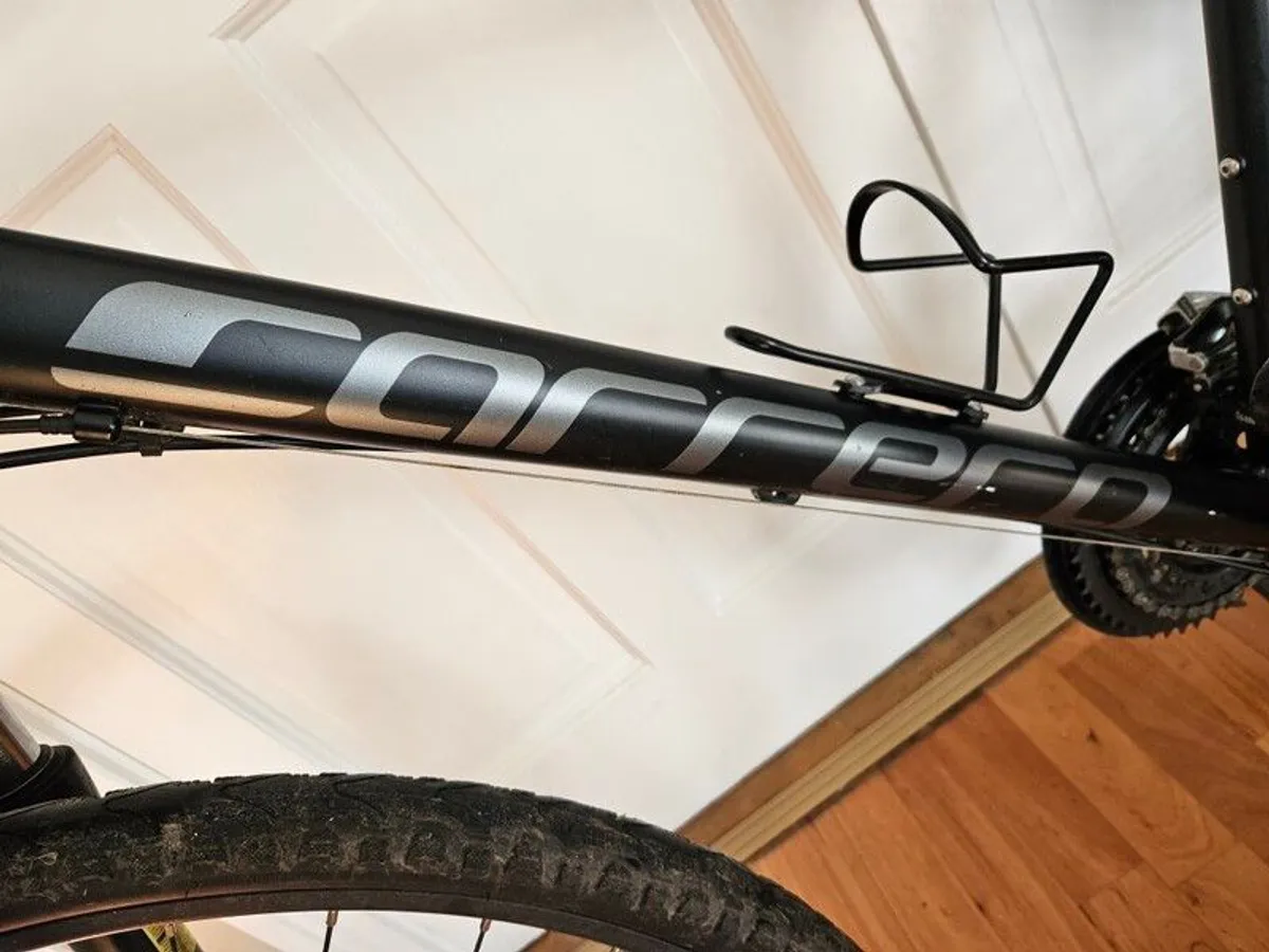 Carrera Crossfire 2 Mens Hybrid Bike - Image 2