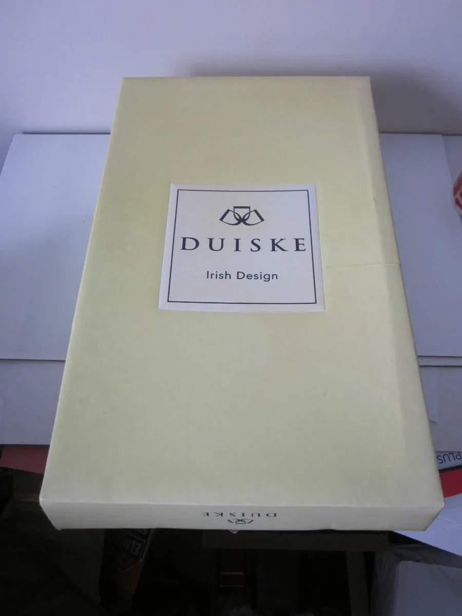 New Duiske Tri-Pillar Candleholder Set - Image 1