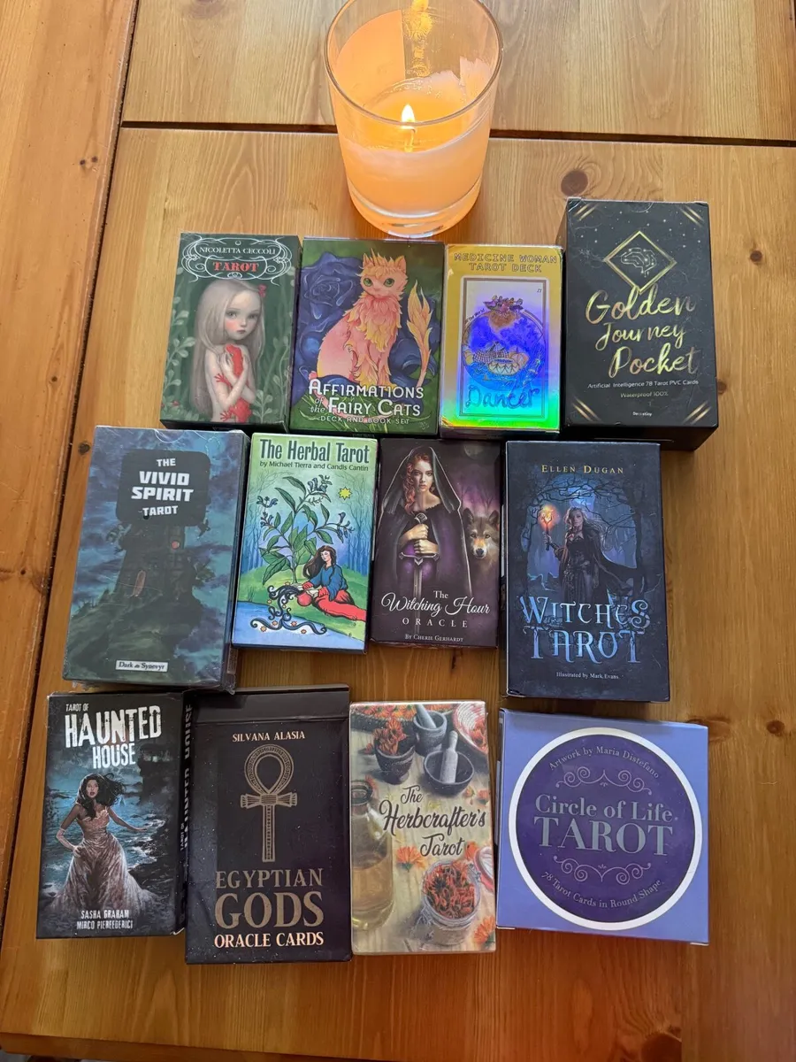 Tarot and Oracle cards - Image 2