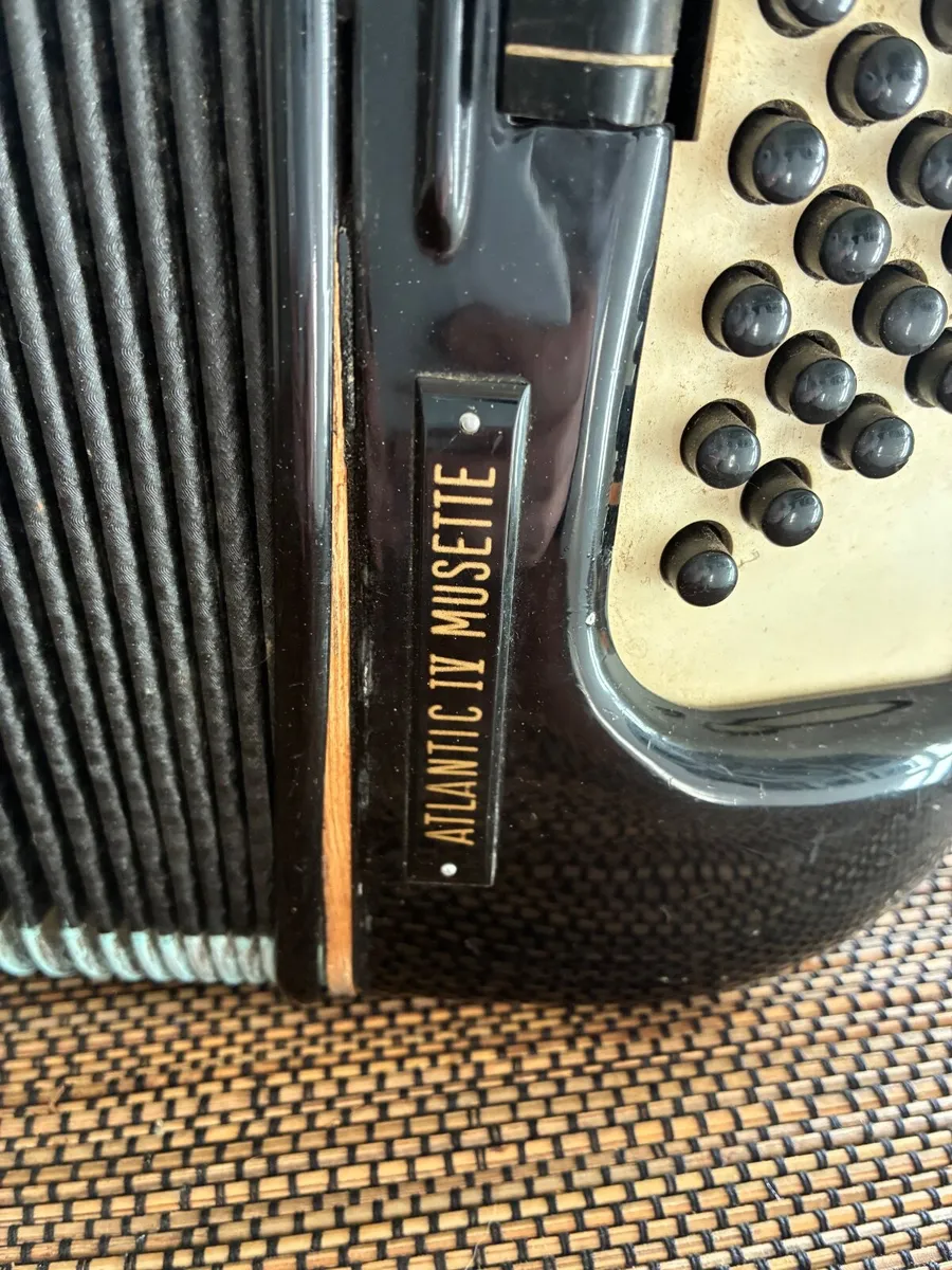 Hohner Piano Accordian 120 base , Atlantic iv muse - Image 4