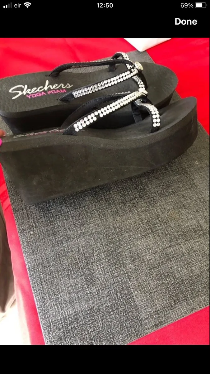 Ladies sketchers wedge sandles size 5 €10 - Image 2