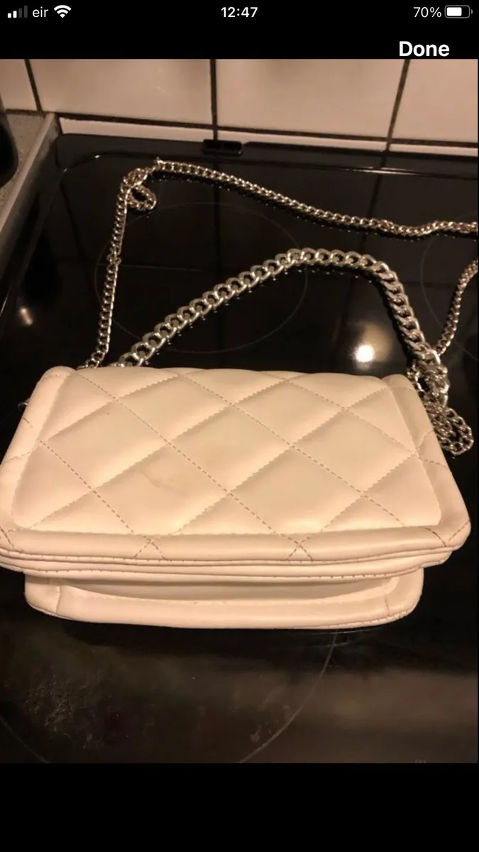 Ladies stunning bag €5 - Image 3