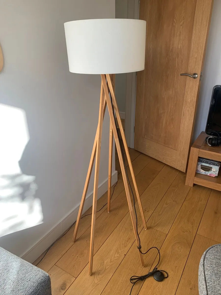 Standard lamp - Image 1