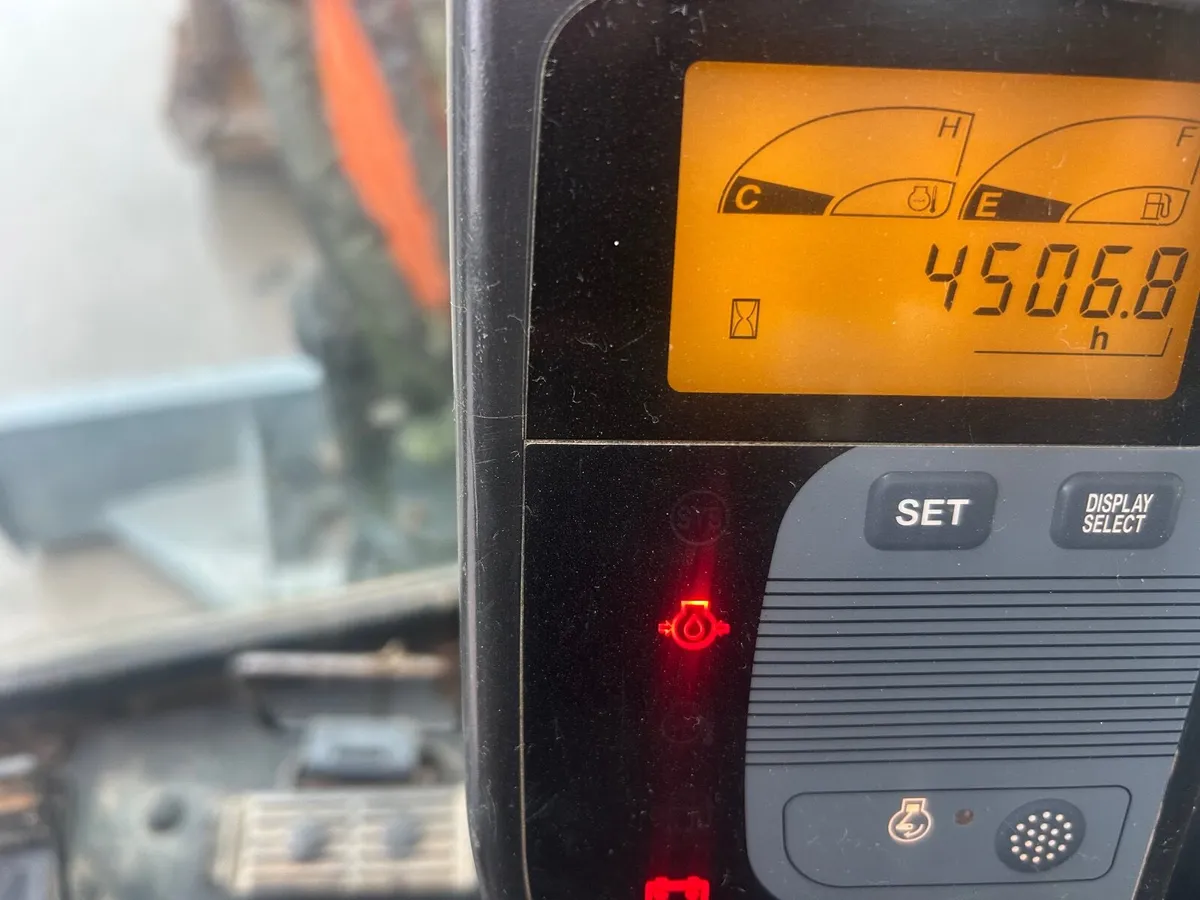 Hitachi 30 u - Image 4