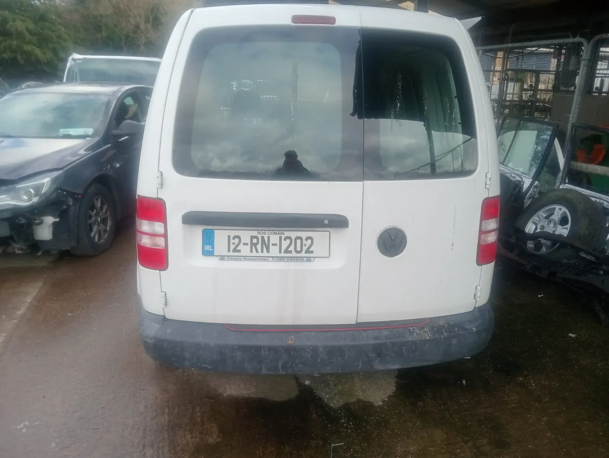 Volkswagen Caddy 2012 - Image 3