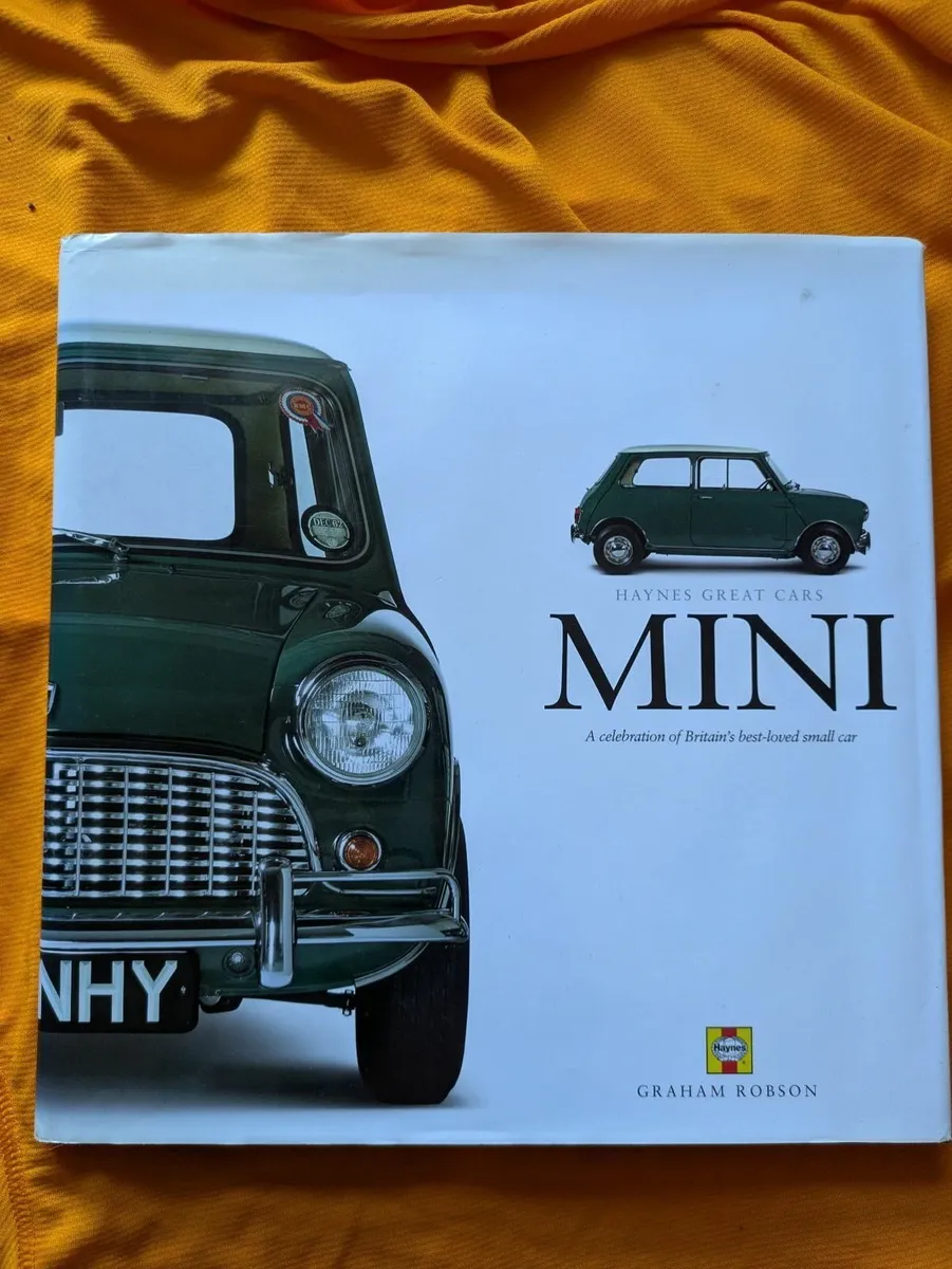 Austin Mini steering wheels - Image 1