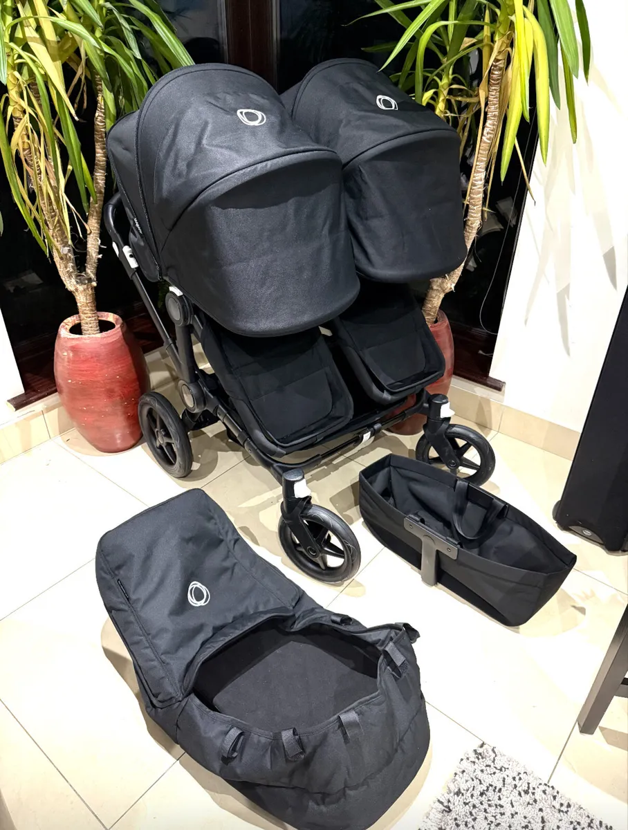 Bugaboo Donkey5 Swords - Image 1