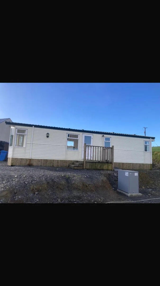 Mobile home - Image 1