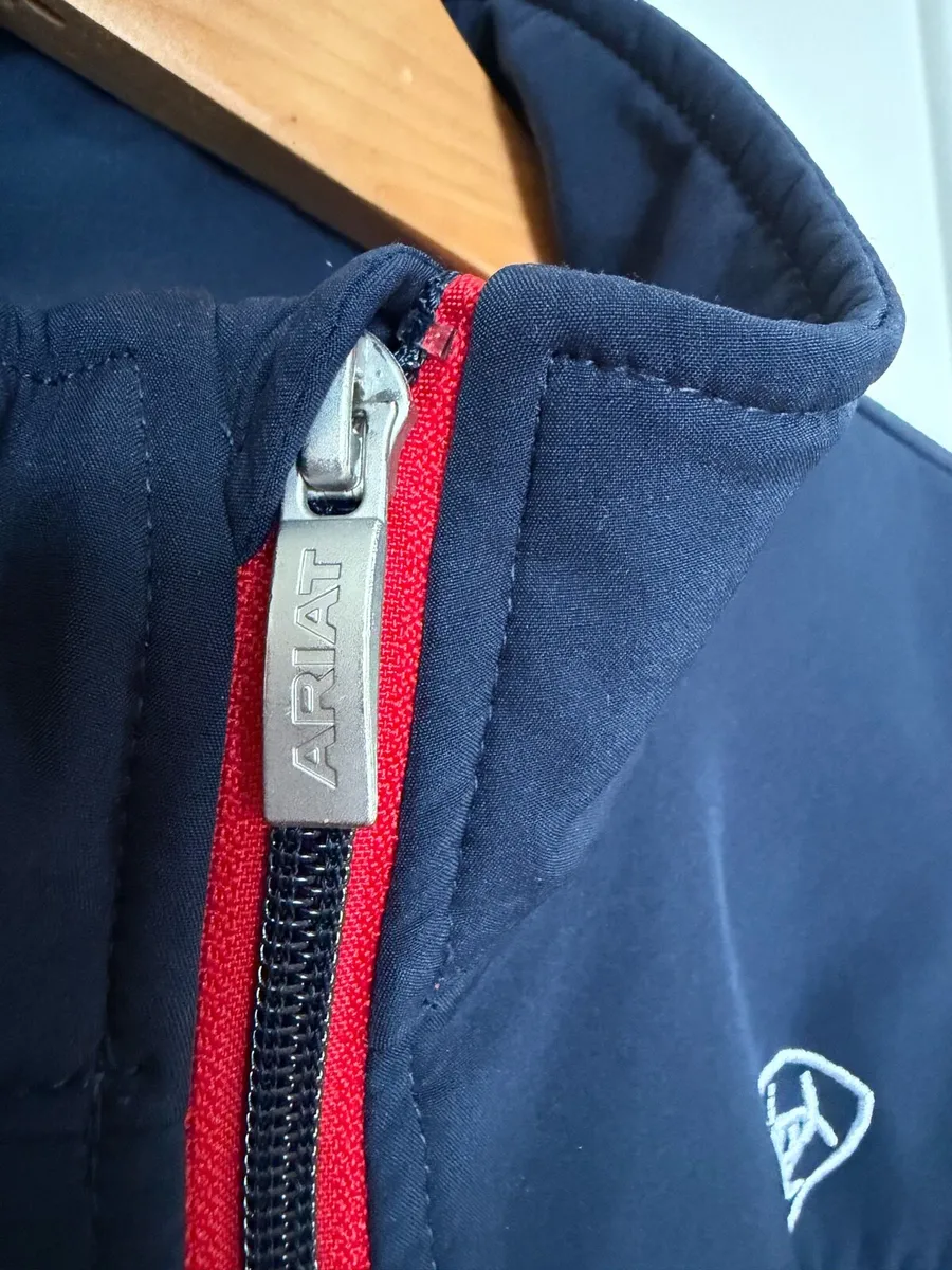 Ariat soft shell child's horseriding jacket - Image 2