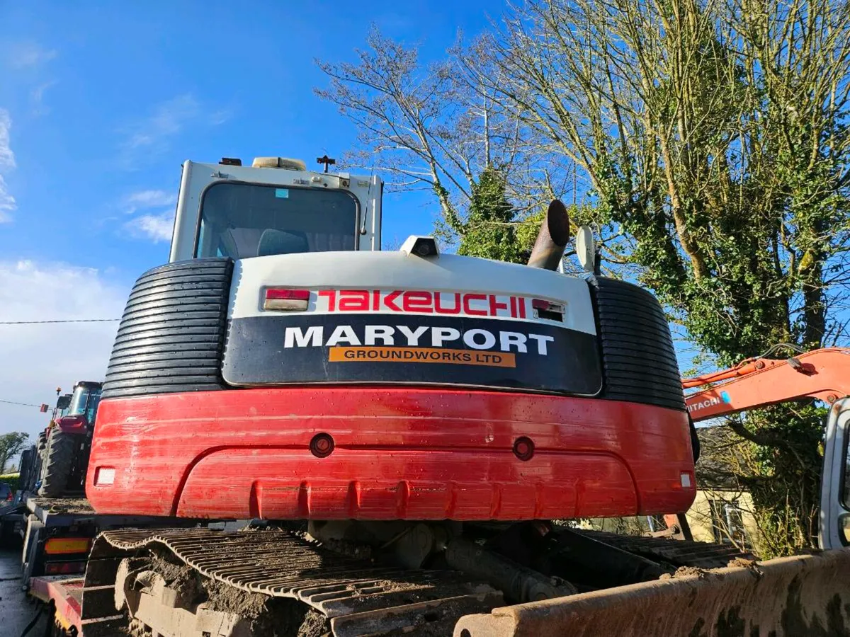 Takeuchi TB1140 front mount boom 2015 - Image 4