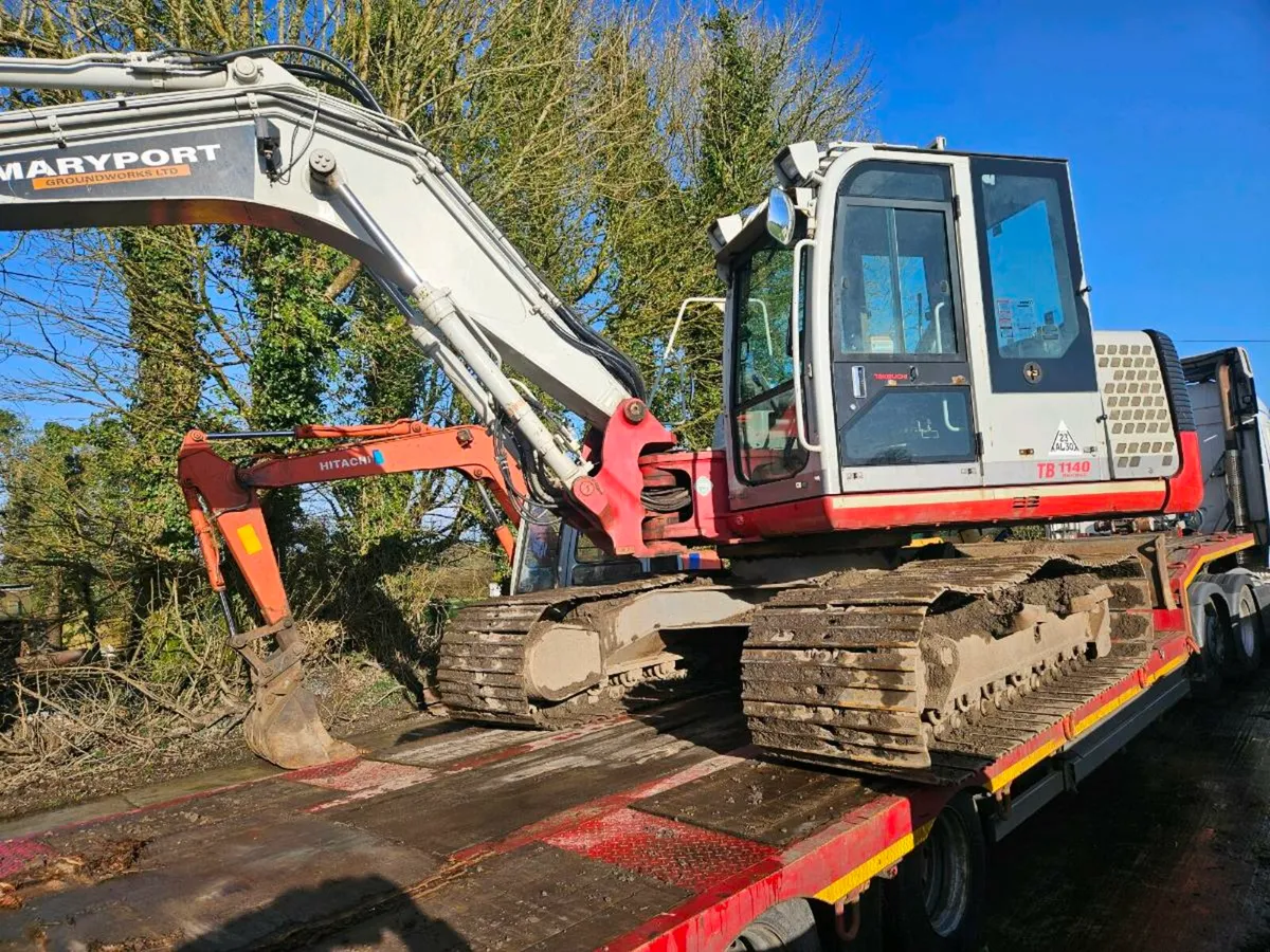 Takeuchi TB1140 front mount boom 2015 - Image 1