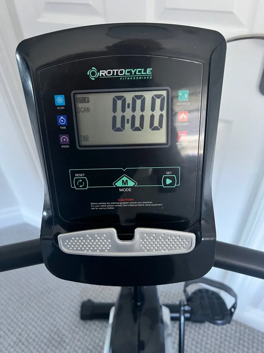 Recumbent exercise bike - Image 4