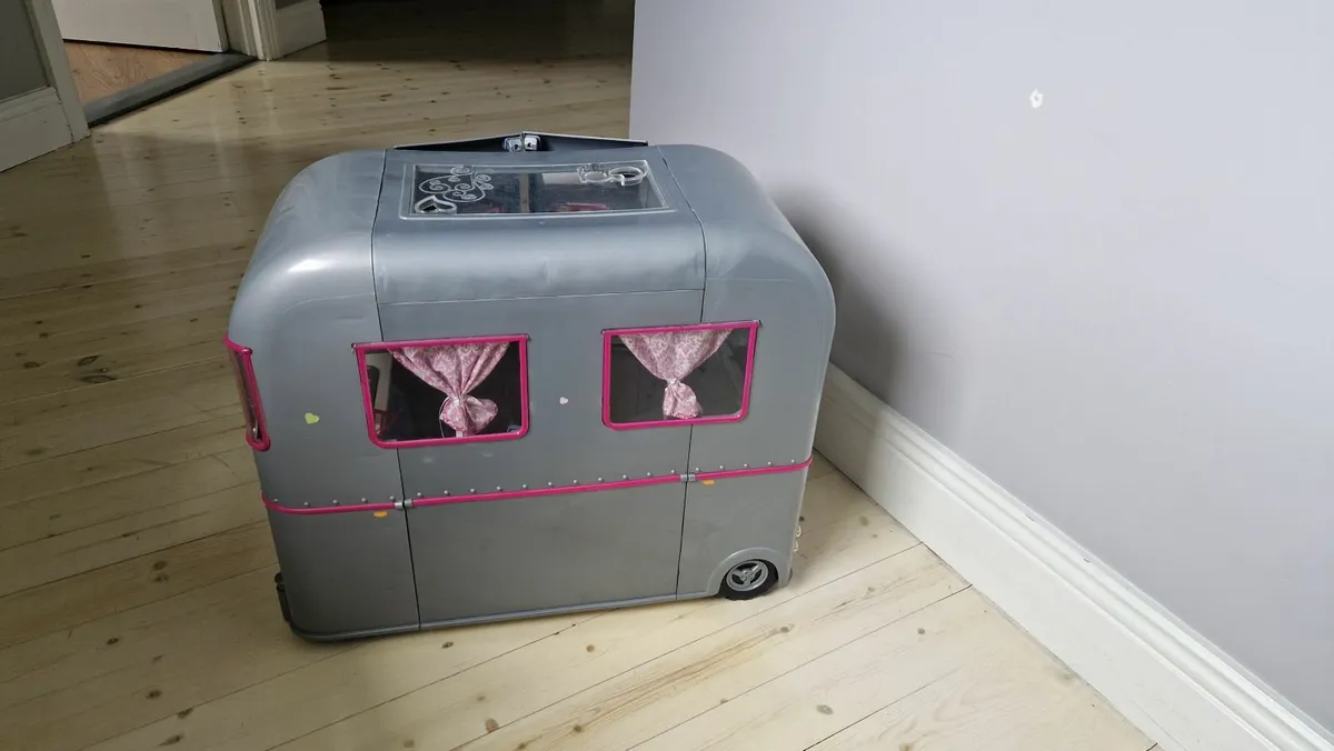 Our Generation Camper Van - Image 2