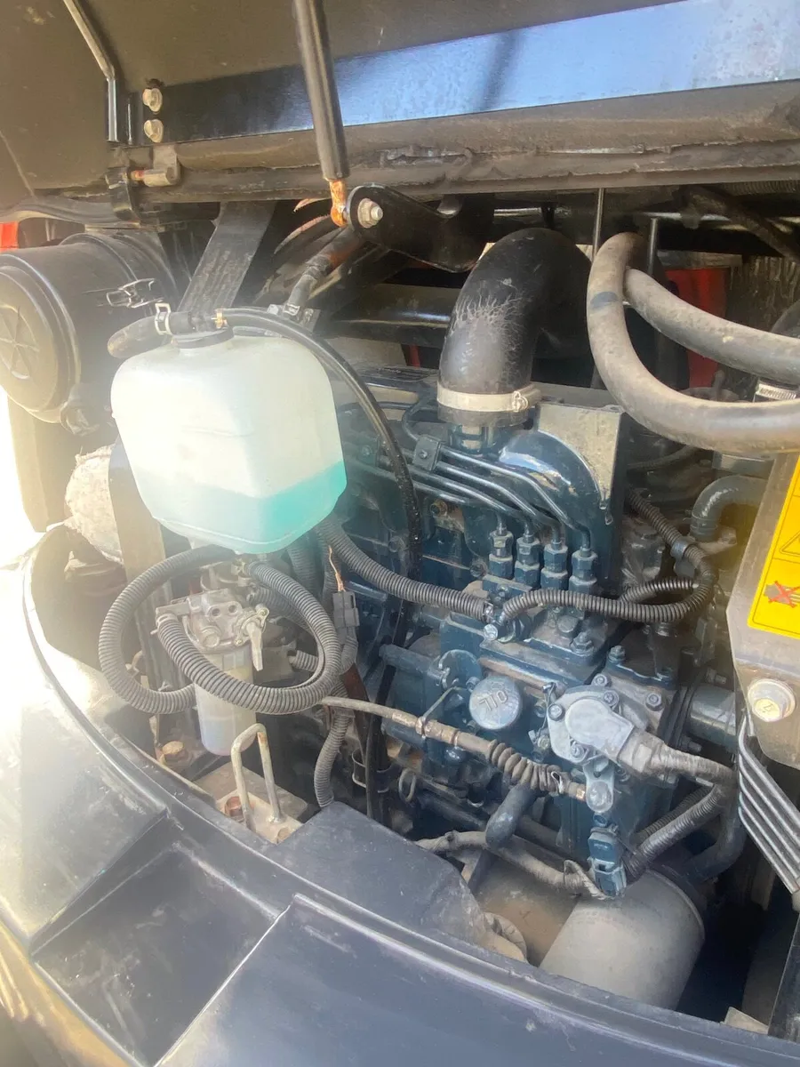 Kubota u55 - Image 4