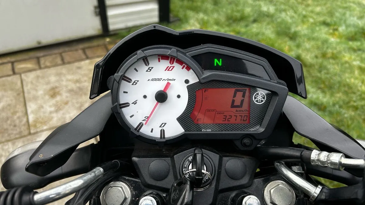 Yamaha ys125 - Image 2