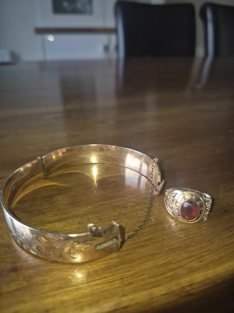 Gold plated bracelet and  gold plated ruby ring - Image 2
